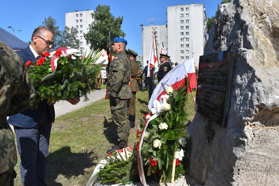 Upamiętniono żołnierzy i ludność cywilną walczących w obronie Kielc - fot. Katarzyna Pronobis (IPN Kielce)