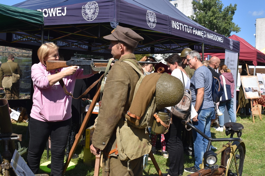 Upamiętniono żołnierzy i ludność cywilną walczących w obronie Kielc - fot. Katarzyna Pronobis (IPN Kielce)