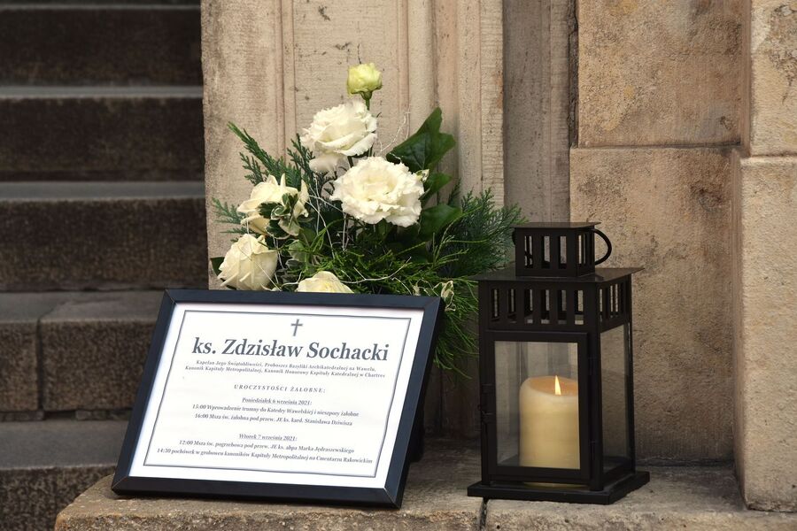 Uroczystości pogrzebowe ks. Zdzisława Sochackiego. Fot. Małopolski Urząd Wojewódzki