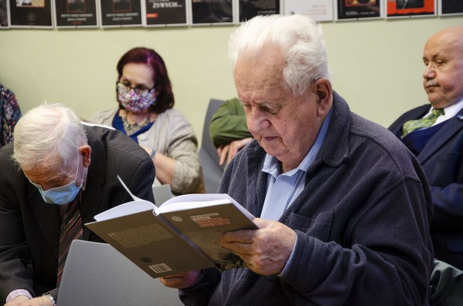 Krakowska Loża Historii Współczesnej. Dyskusja wokół książki o ZHP. Fot. Agnieszka Masłowska (IPN)