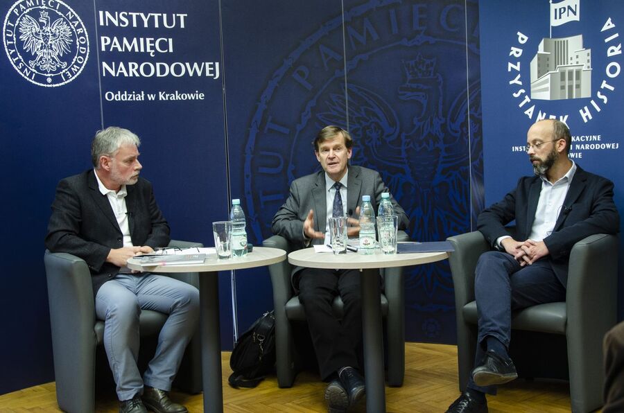 Krakowska Loża Historii Współczesnej. Dyskusja wokół książki o ZHP. Fot. Agnieszka Masłowska (IPN)