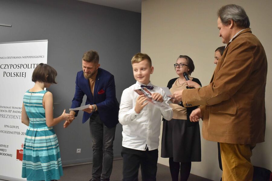 Finał konkursu recytatorskiego w Kielcach. Fot. Katarzyna Pronobis (IPN)