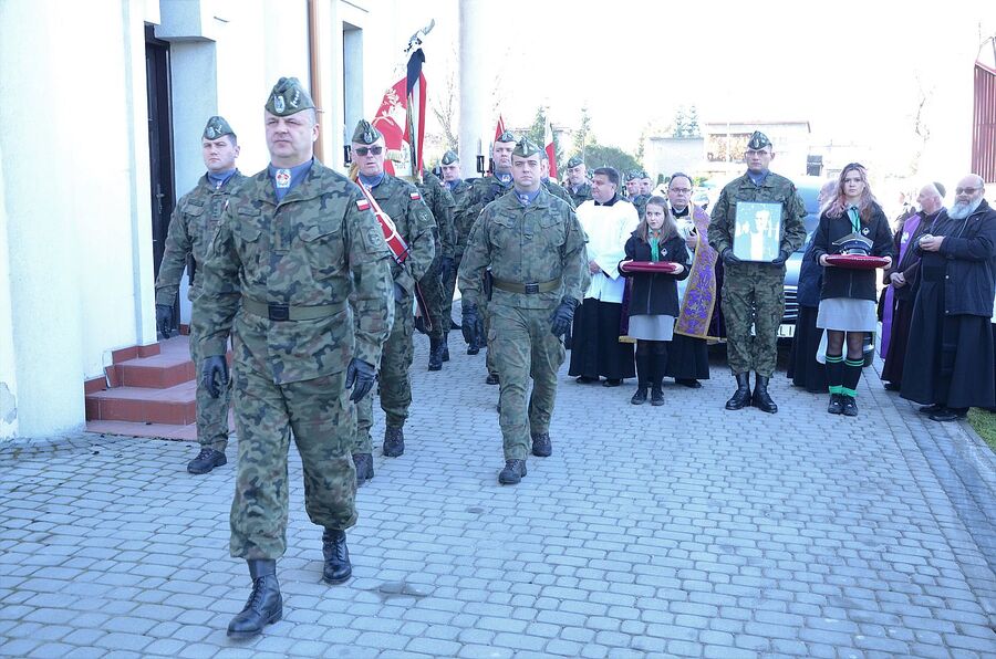 Uroczystości pogrzebowe Mieczysława Zaręby w Wadowicach. Fot. Janusz Ślęzak (IPN)