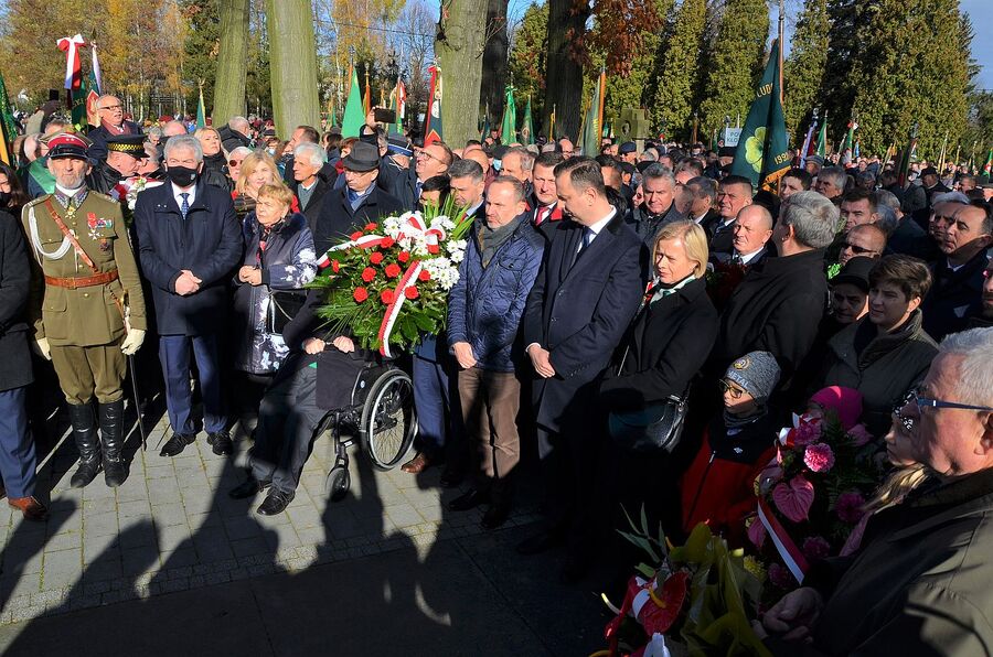 Przedstawiciele IPN na Zaduszkach Witosowych w Wierzchosławicach. Fot. Janusz Ślęzak (IPN)
