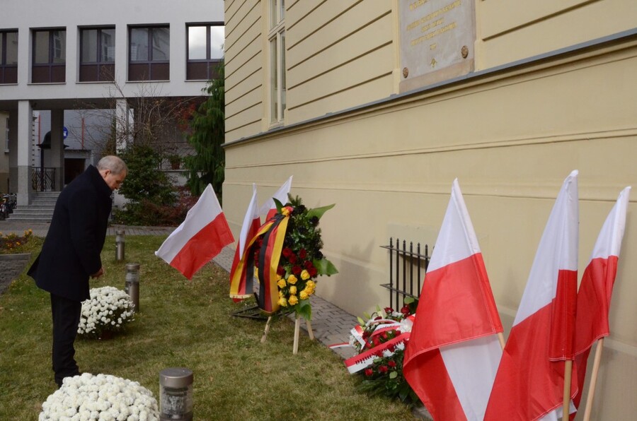 Uroczystości w 82. rocznicę aresztowania jezuitów z kolegium krakowskiego - fot. Żaneta Wierzgacz (IPN)