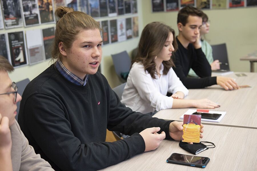 Panel warsztatowy na temat stanu wojennego. Fot. Agnieszka Masłowska (IPN)