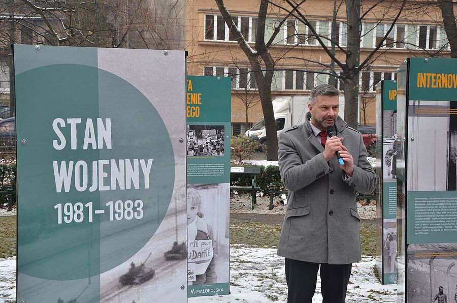 Wystawa na Plantach „Stan wojenny 1981-1983”. Fot. Janusz Ślęzak (IPN)
