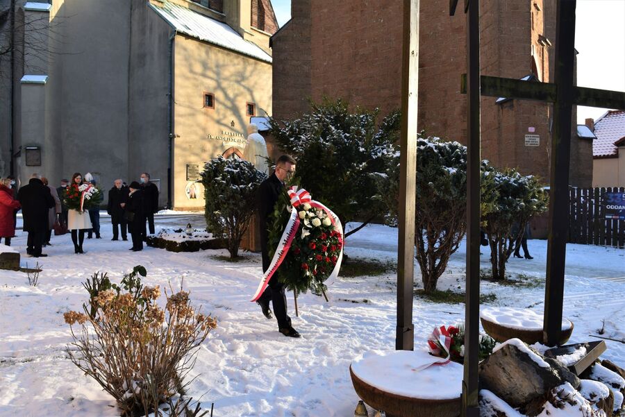 Uroczystości upamiętniające 40. rocznicę wprowadzenia stanu wojennego