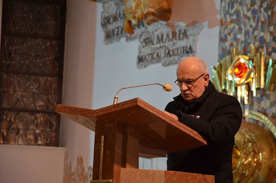 Uroczystości w Tarnowie w przeddzień 40. rocznicy wprowadzenia stanu wojennego. Fot. Janusz Ślęzak (IPN)