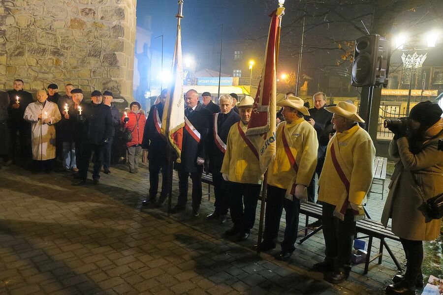 40. rocznica wprowadzenia stanu wojennego. Uroczystości w Bochni. Fot. IPN