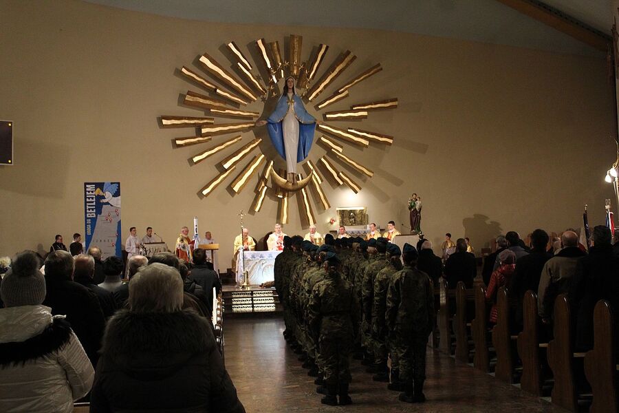 40. rocznica wprowadzenia stanu wojennego. Uroczystości w Nowym Sączu. Fot. Jan Wnuk (IPN)