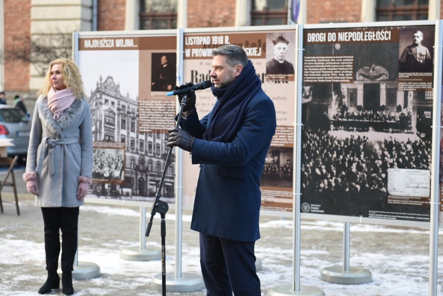 Otwarcie wystawy w Krakowie. Fot. Żaneta Wierzgacz (IPN)