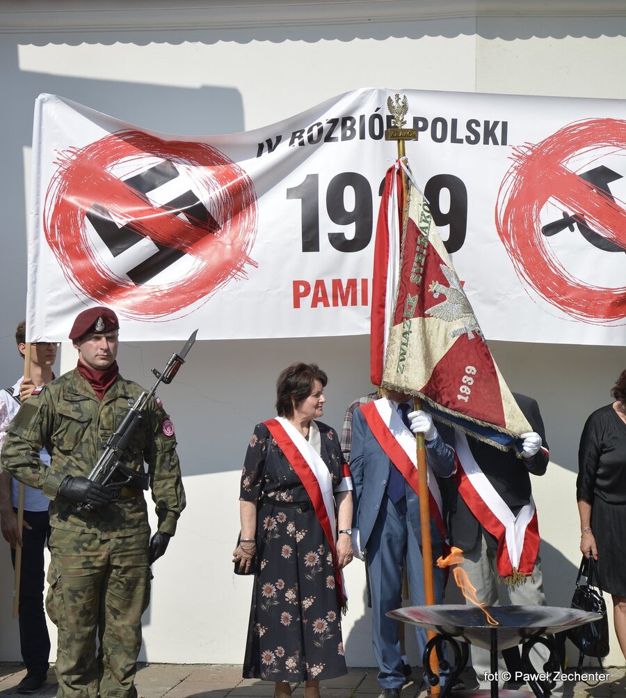 Uroczyste obchody 77. rocznicy sowieckiej agresji na Polskę i Dnia Sybiraka w obiektywie Pawła Zechentera