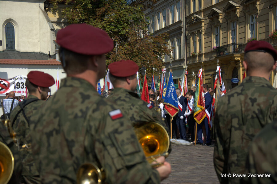Uroczyste obchody 77. rocznicy sowieckiej agresji na Polskę i Dnia Sybiraka w obiektywie Pawła Zechentera