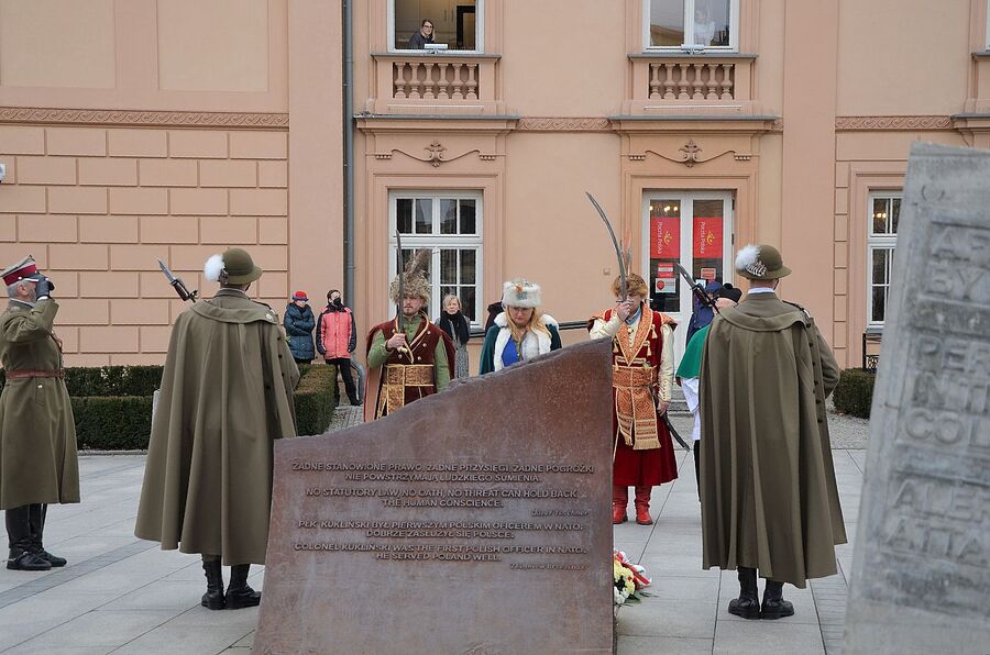 18. rocznica śmierci gen. Kuklińskiego. Uroczystość w Krakowie. Fot. Janusz Ślęzak (IPN)