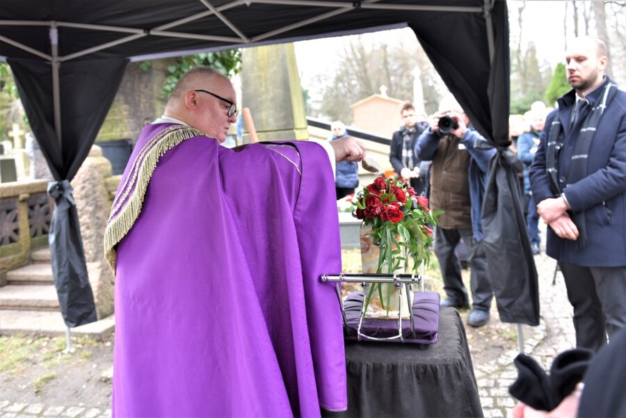 Pożegnanie Stanisława M. Jankowskiego. Fot. Żaneta Wierzgacz (IPN)