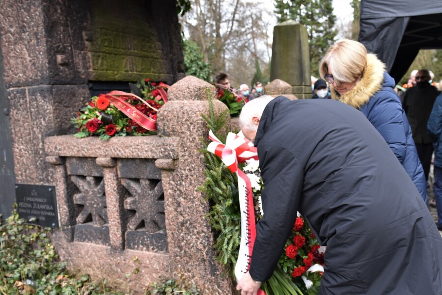Pożegnanie Stanisława M. Jankowskiego. Fot. Żaneta Wierzgacz (IPN)