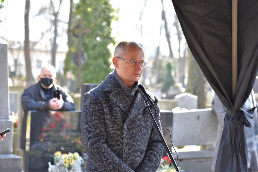 Pożegnanie Stanisława M. Jankowskiego. Fot. Żaneta Wierzgacz (IPN)