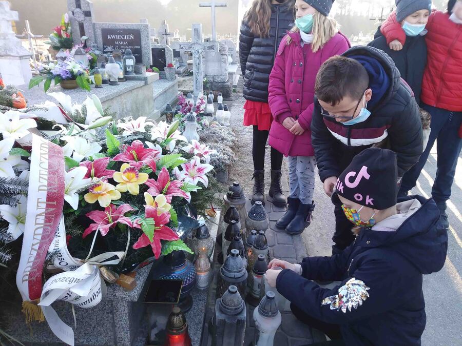 Samorządowa Szkoła Podstawowa w Imielnie