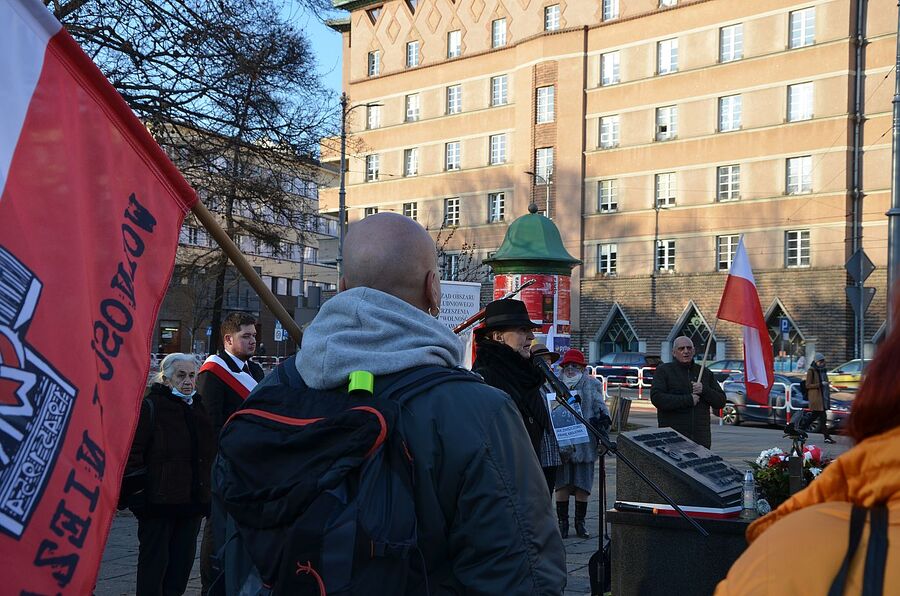 Uroczystość na pl. Inwalidów w Krakowie. Fot. Janusz Ślęzak (IPN)