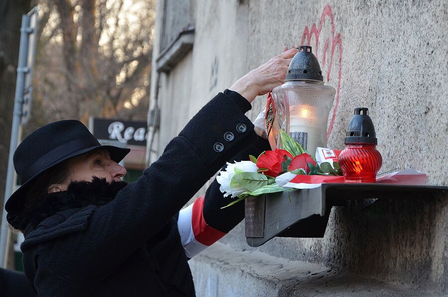 Uroczystość na pl. Inwalidów w Krakowie. Fot. Janusz Ślęzak (IPN)