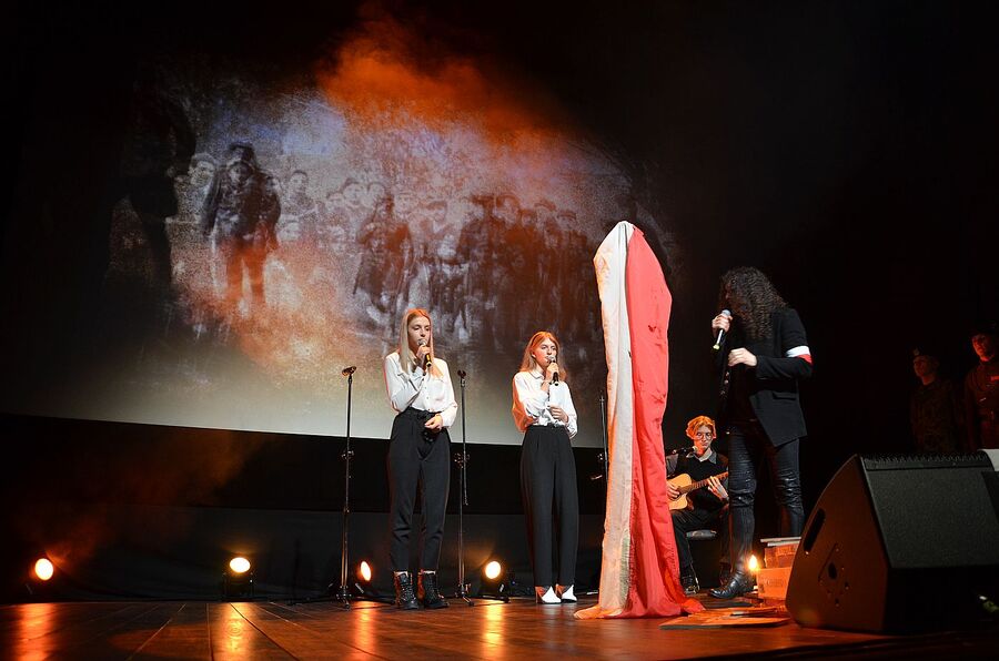 Gala finałowa konkursu „Elity ziemi sądeckiej II Rzeczpospolitej i ich losy”. Fot. Janusz Ślęzak (IPN)