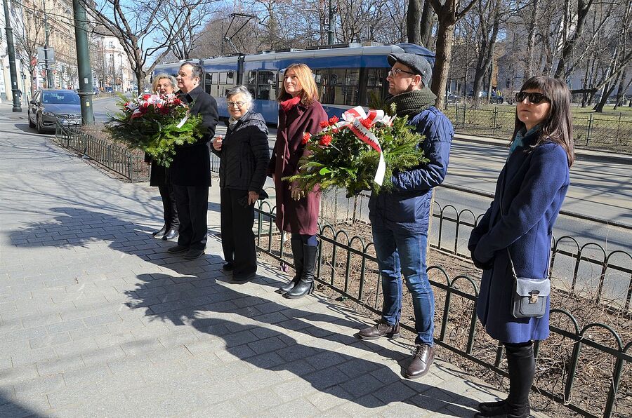 W Krakowie uczczono profesorów i studentów tajnego nauczania na UJ. Fot. Janusz Ślęzak (IPN)