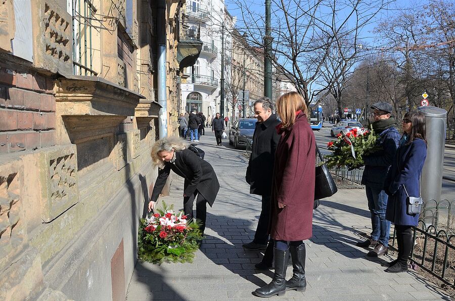W Krakowie uczczono profesorów i studentów tajnego nauczania na UJ. Fot. Janusz Ślęzak (IPN)