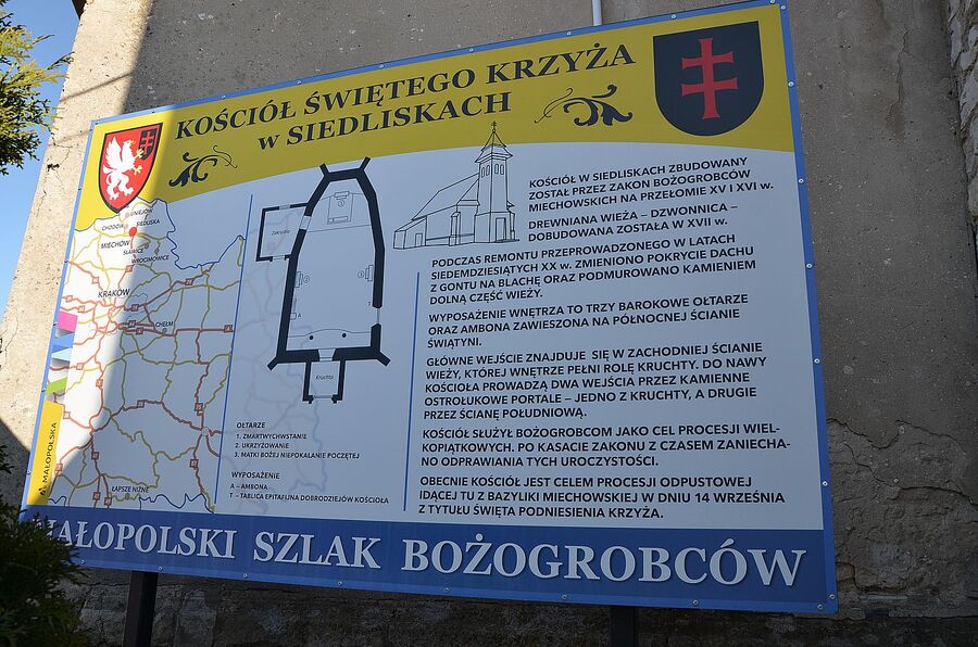 Miechów. Uroczystość odsłonięcia pomnika rodziny Baranków, zamordowanych przez Niemców za ukrywanie Żydów. Fot. Janusz Ślęzak (IPN)