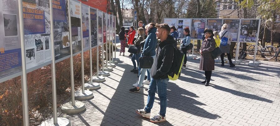 Nowy Targ. Wystawy o Holokauście i Polakach ratujących Żydów. Fot. IPN