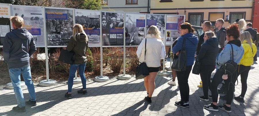 Nowy Targ. Wystawy o Holokauście i Polakach ratujących Żydów. Fot. IPN