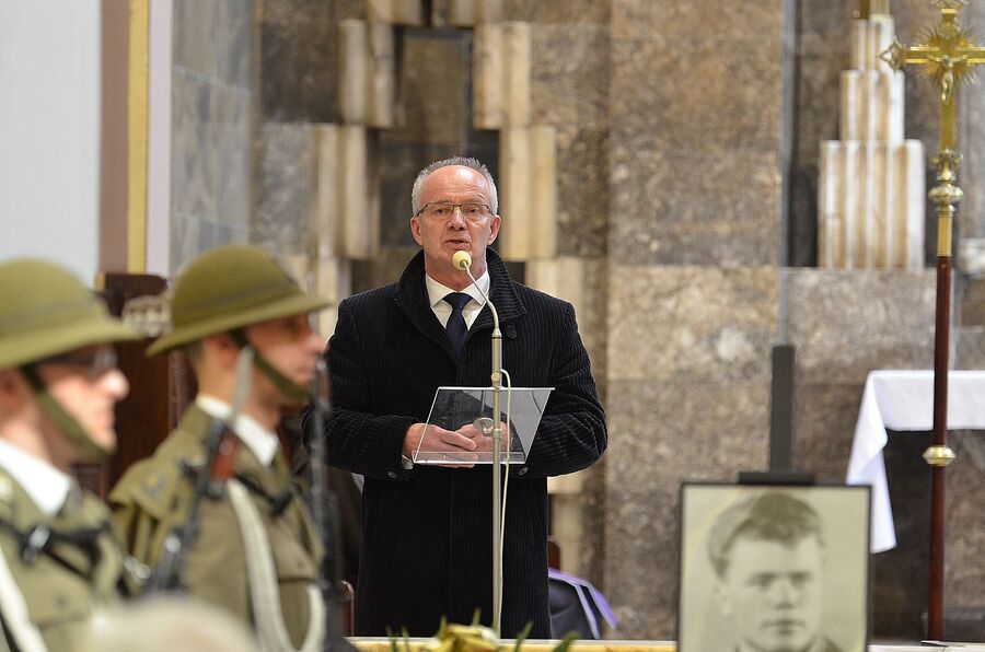Kraków. Uroczystości pogrzebowe trzech Żołnierzy Wyklętych. Fot. Janusz Ślęzak (IPN)