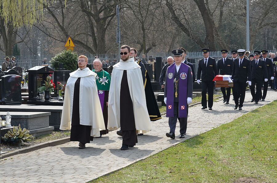 Kraków. Uroczystości pogrzebowe trzech Żołnierzy Wyklętych. Fot. Janusz Ślęzak (IPN)