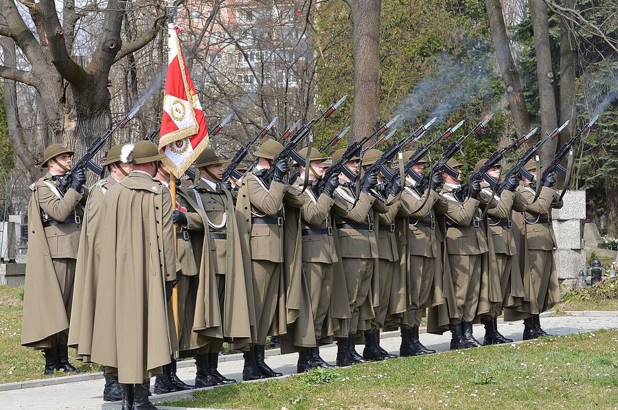 Kraków. Uroczystości pogrzebowe trzech Żołnierzy Wyklętych. Fot. Janusz Ślęzak (IPN)