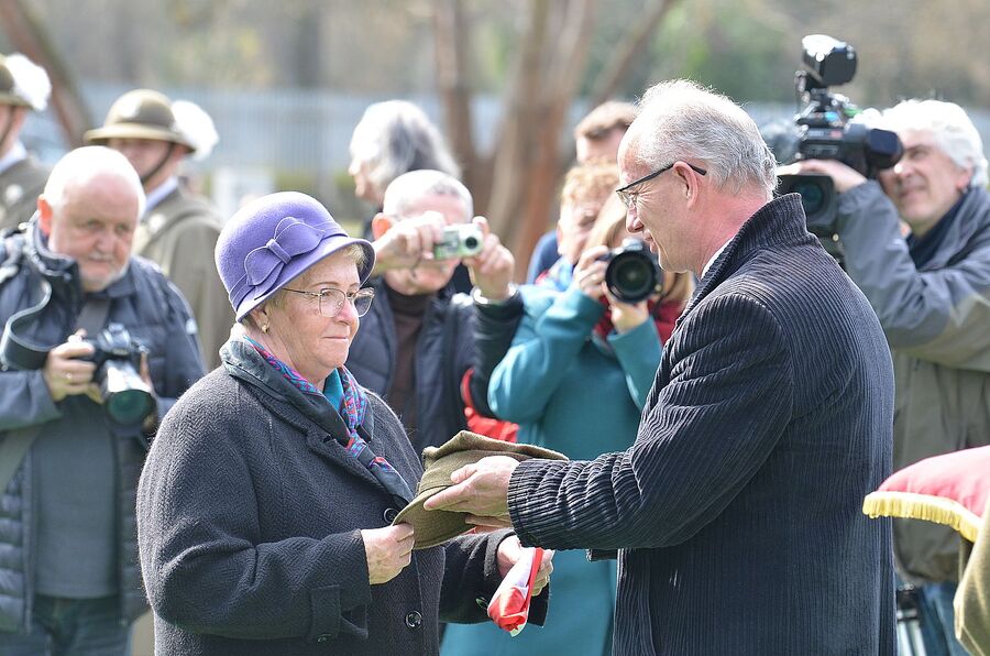 Kraków. Uroczystości pogrzebowe trzech Żołnierzy Wyklętych. Fot. Janusz Ślęzak (IPN)