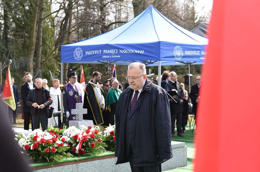 Kraków. Uroczystości pogrzebowe trzech Żołnierzy Wyklętych. Fot. Żaneta Wierzgacz (IPN)
