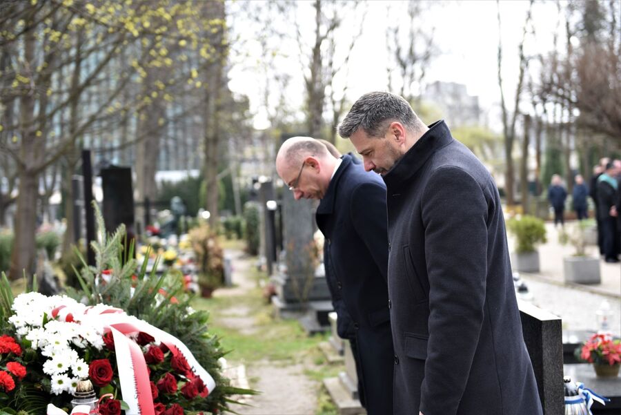 Kraków. Dwunasta rocznica katastrofy smoleńskiej. Fot. Żaneta Wierzgacz (IPN)