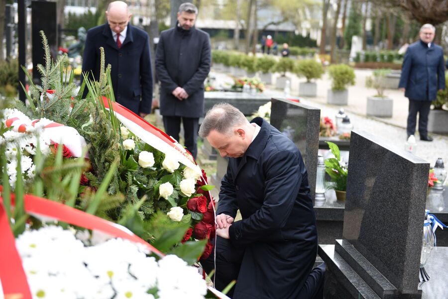 Kraków. Dwunasta rocznica katastrofy smoleńskiej. Fot. Żaneta Wierzgacz (IPN)