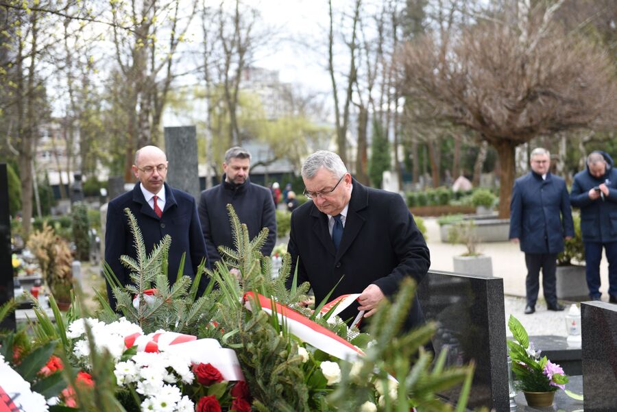 Kraków. Dwunasta rocznica katastrofy smoleńskiej. Fot. Żaneta Wierzgacz (IPN)