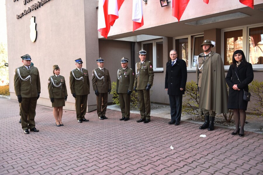 Tablica pamięci ofiar zbrodni katyńskiej. Fot. Żaneta Wierzgacz (IPN)