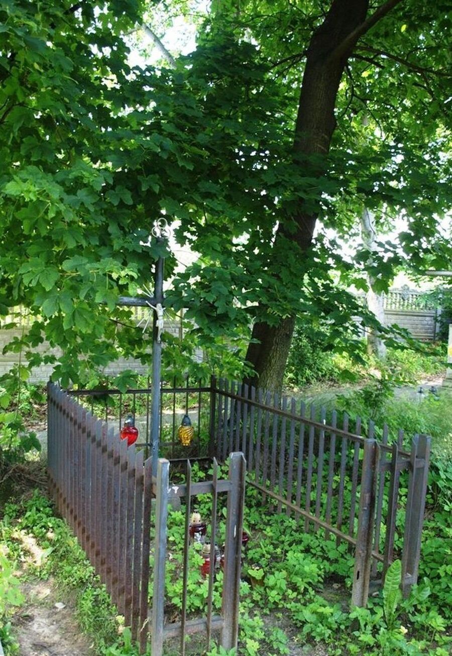 Stara mogiła Romów w Imbramowicach