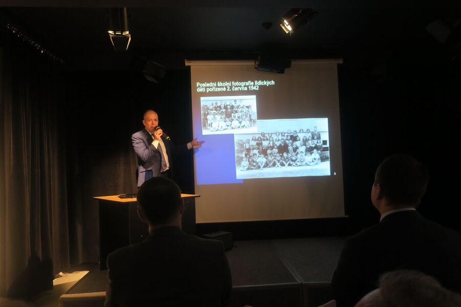 Dr Eduard Stehlik, dyrektor Muzeum Lidice