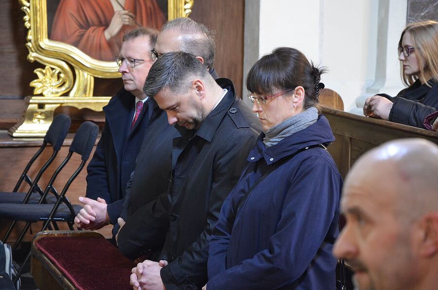 W Imbramowicach poświęcono pomnik Romów zamordowanych w czasie II wojny światowej. Fot. Janusz Ślęzak (IPN)