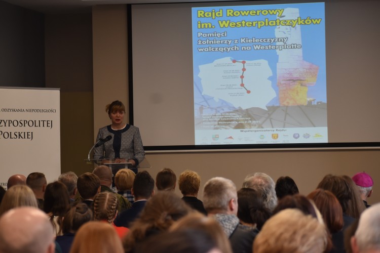 Kielce. Konkurs poświęcony żołnierzom 2. Dywizji Piechoty Legionów, walczącym na Westerplatte. Fot. IPN