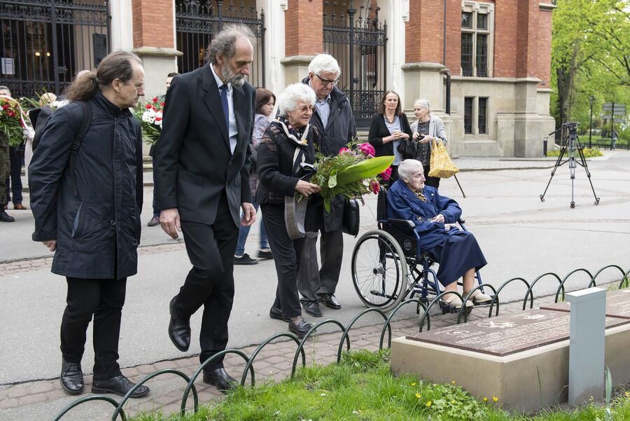 W Krakowie uczczono ofiary niemieckich obozów koncentracyjnych. Fot. Agnieszka Masłowska (IPN)