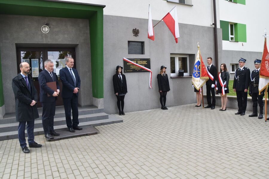 Topola. Uroczystość ku czci bojowców POW. Fot. IPN