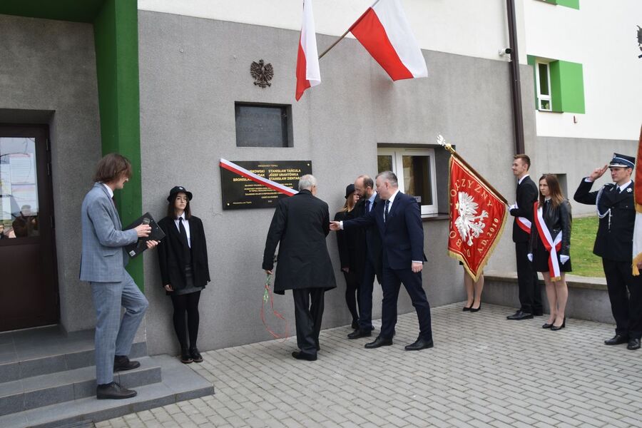 Topola. Uroczystość ku czci bojowców POW. Fot. IPN