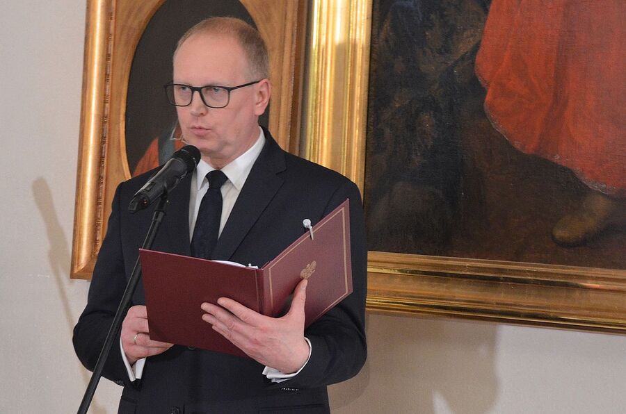 Order Orła Białego dla Adama Macedońskiego. Fot. Janusz Ślęzak (IPN)