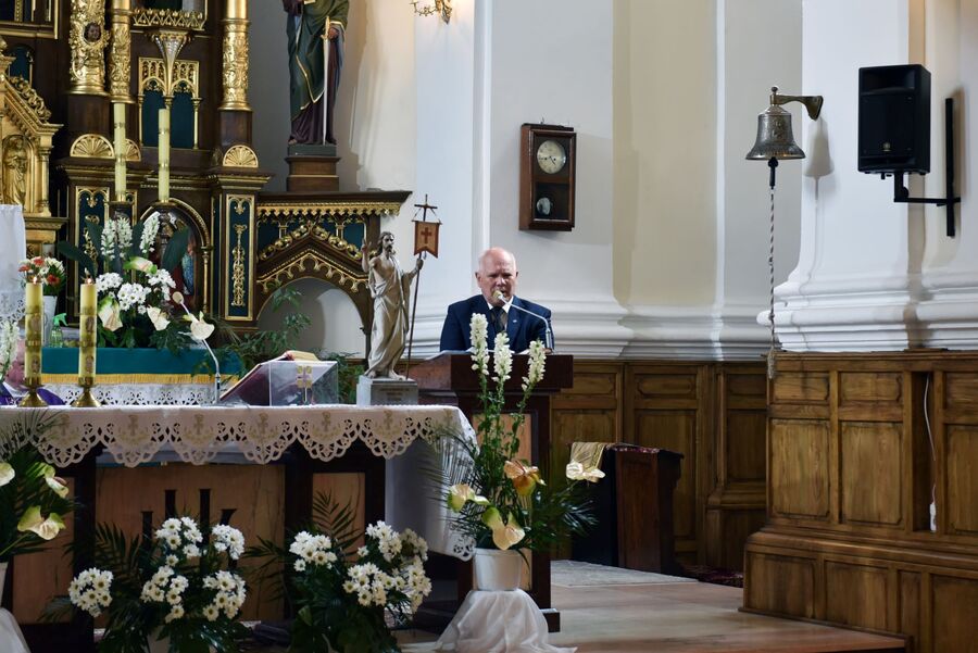 Uroczystości pogrzebowe rodziny Książków. Fot. Żaneta Wierzgacz (IPN)