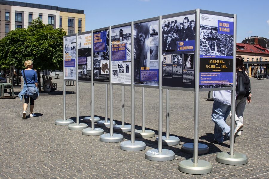 Dwie wystawy IPN w 80. rocznicę pierwszej deportacji Żydów z krakowskiego getta. Fot. Agnieszka Masłowska (IPN)